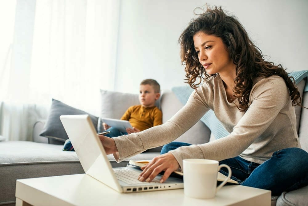 , 4 formas de entretener a tus hijos mientras trabajas desde casa, Grupo Residencial
