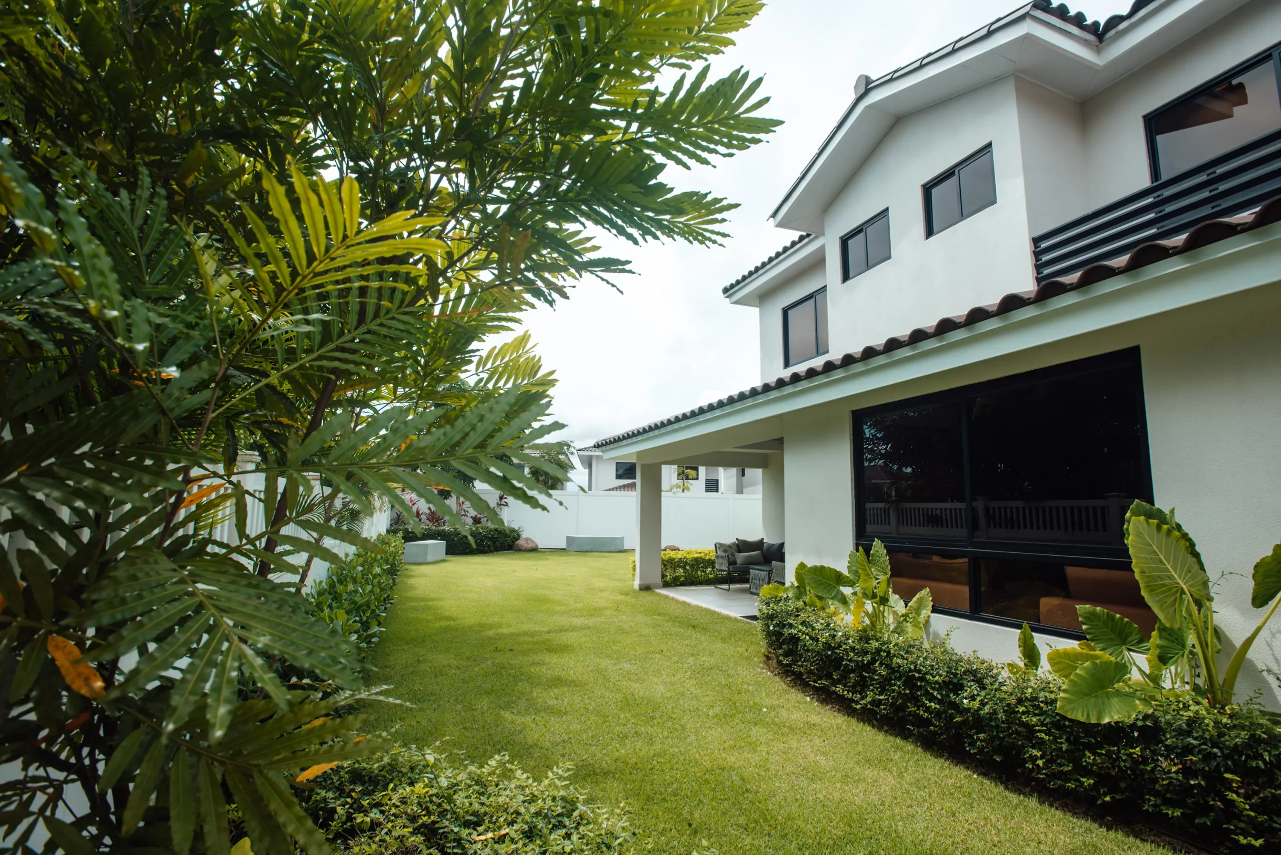 Noura exterior 1