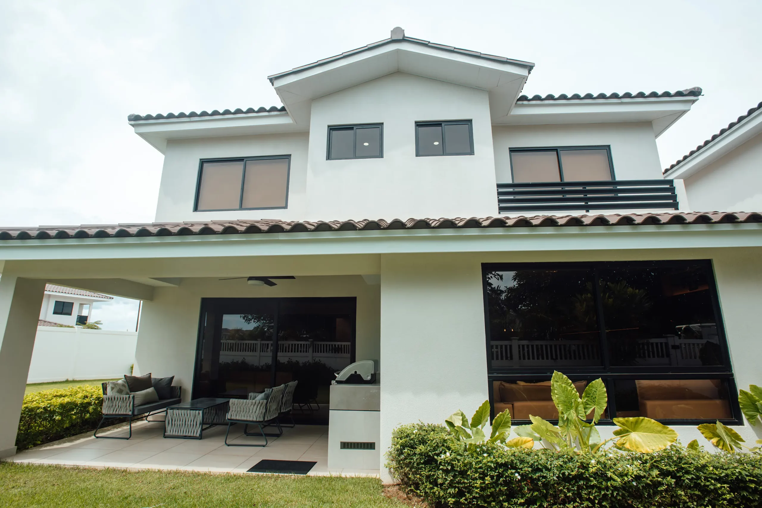 Noura exterior 2